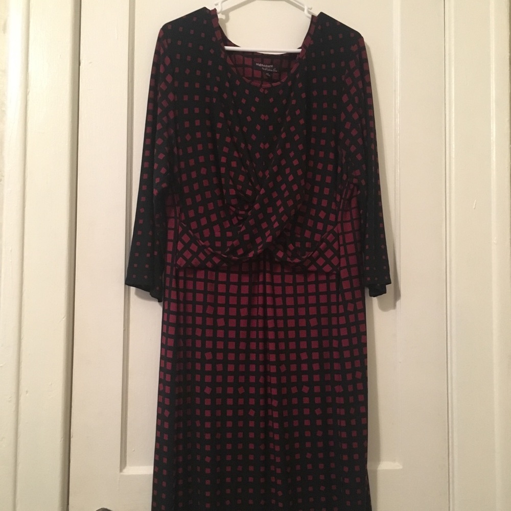 Robbie Bee graphic faux wrap dress